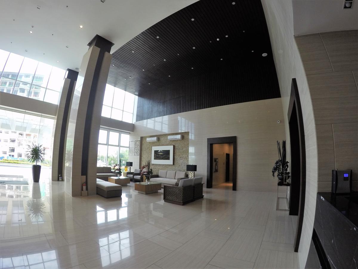 Wind Residence Condo - Tagaytay By Jaderooms Tagaytay City Kültér fotó