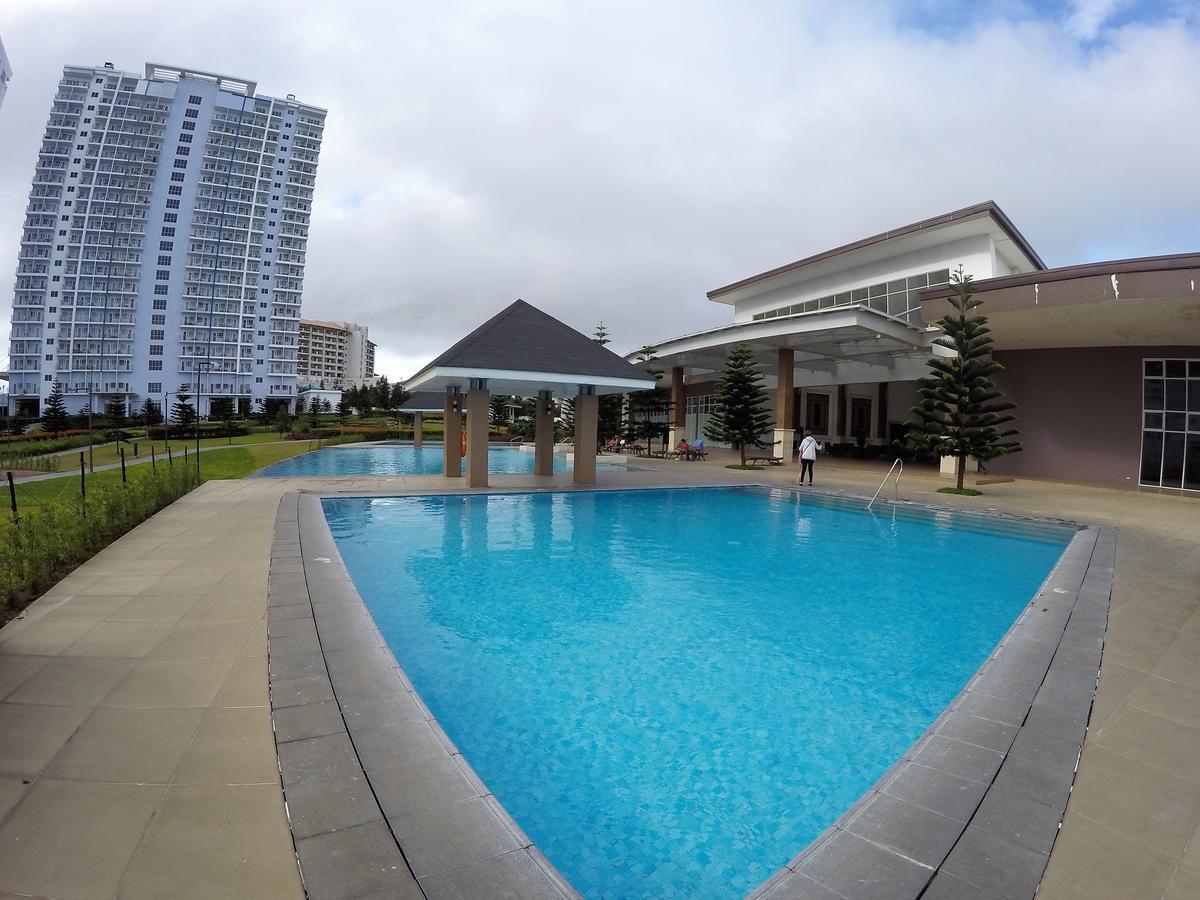 Wind Residence Condo - Tagaytay By Jaderooms Tagaytay City Kültér fotó